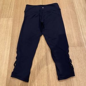 Lululemon Athletica Black Cropped Leggings